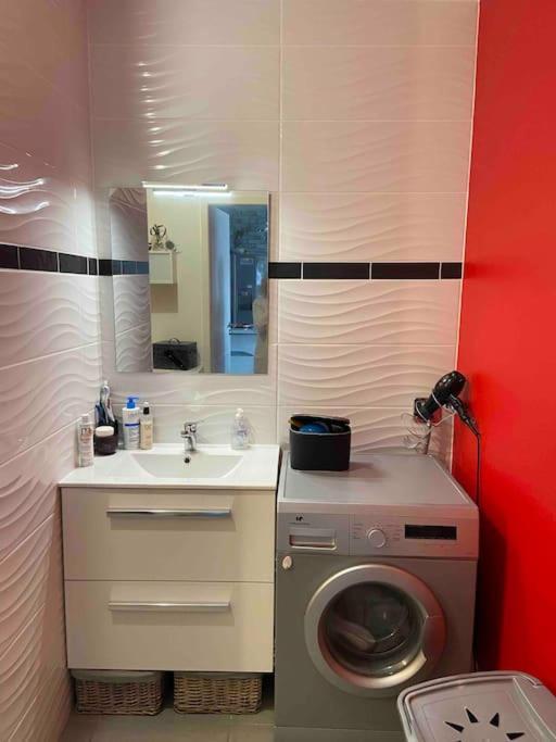 Katy Apartment Tournon-sur-Rhone Bagian luar foto